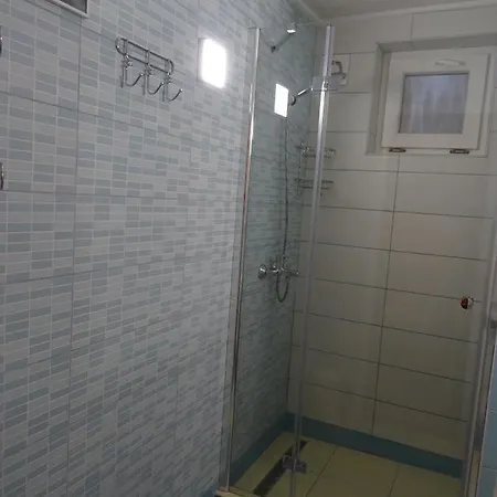 Maxim Ház Apartmán *